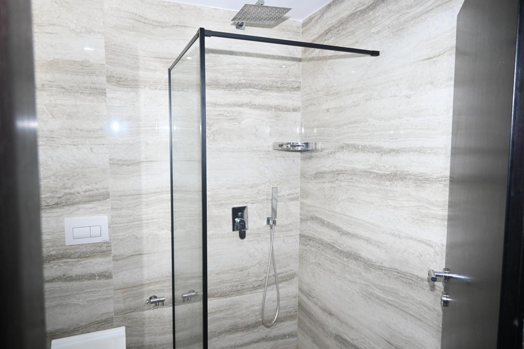 Lux Apartments Ксаміл Екстер'єр фото